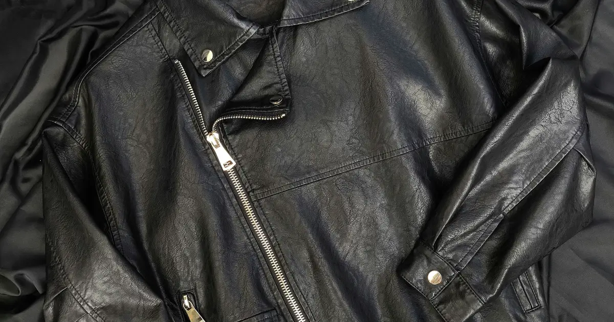 Black leather jacket, symbolic image for the history of Berlin's leather culture and the Ostertreffen